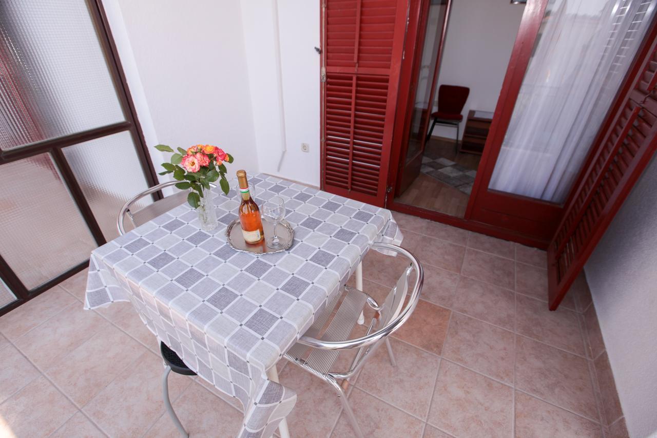 Apartments Adna ポダツァ エクステリア 写真
